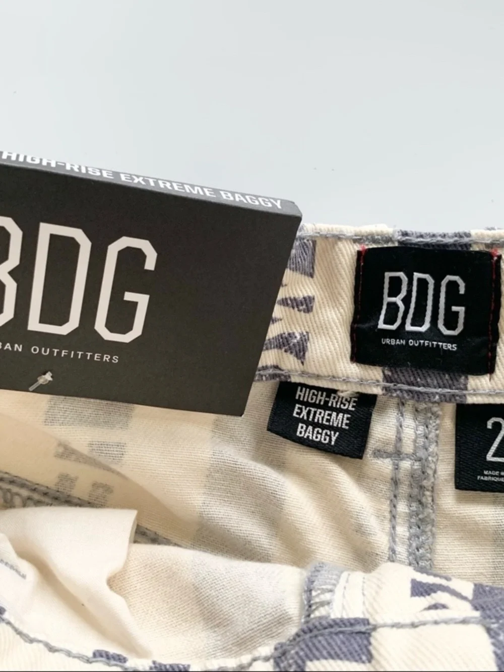 Urban Outfitters BDG Baggy Jeans 27 New
